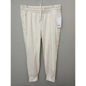 Women’s Large NWT Yogalicious Lux Joggers